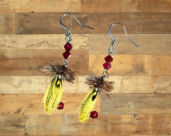 Beautifully crafted fly fishing earrings are a sure to make her eyes sparkle.  Carrying a touch of nature, with Swarovski crystal beads