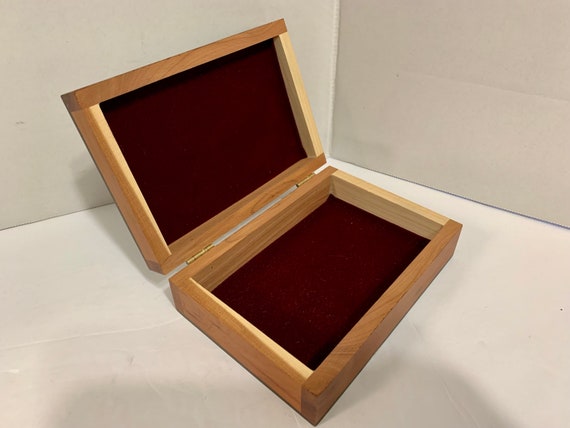 Leanin Tree Keepsake Hinged Cedar Box Red Velvet … - image 6