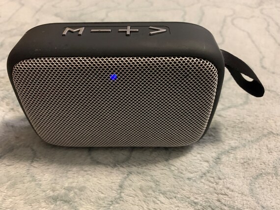 Leanin Tree Keepsake Hinged Cedar Box Red Velvet … - image 1