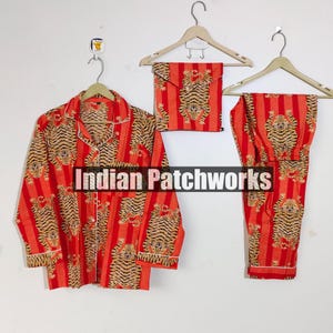 Handmade Cotton Pajama Set: Indian Block Print Women&#39;s Sleepwear