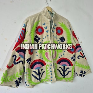 Handmade velvet SUZNAI Jacket, Women's Short Suzani Jacket, Suzani Jacket In velvet Fabric, Floral Love Embroidery Jacket, indianpatchworks