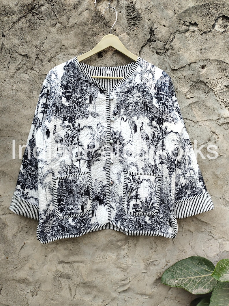 Quilted Jacket Short kimono Women Wear New Style Black and white Flower Coat Indian Hand Block Print Fabric image 6