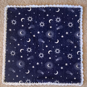 Celestial nursery decor - baby boy gift - stars and moon - Crocheted fleece blanket -