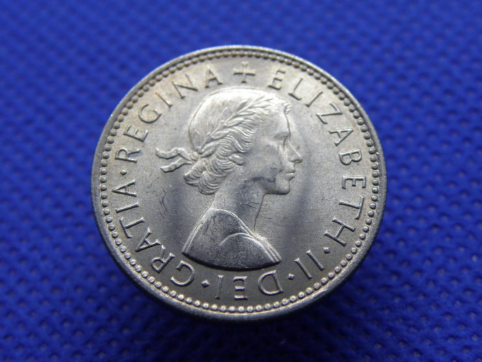 1966年 - 60歳誕生日記念シリング硬貨 - 英国デザイン - エリザベス2世