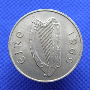 1969 IRELAND / EIRE Ten Pence Coin - Two Shilling 2/- Coin. Salmon & Harp Design. Original 56th Birthday Anniversary Gift Present (OS01.2)