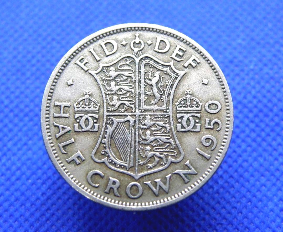 1950年英国ハーフクラウン硬貨 - 2シリング6ペンス硬貨。ジョージ6世