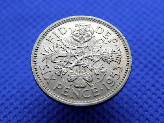 ★ご注文品★英6ペンス1953⁻1966年版 x300枚 流通品 1953年 6ペンス硬貨 - 英国6ペンス硬貨。エリザベス2世戴冠式記念