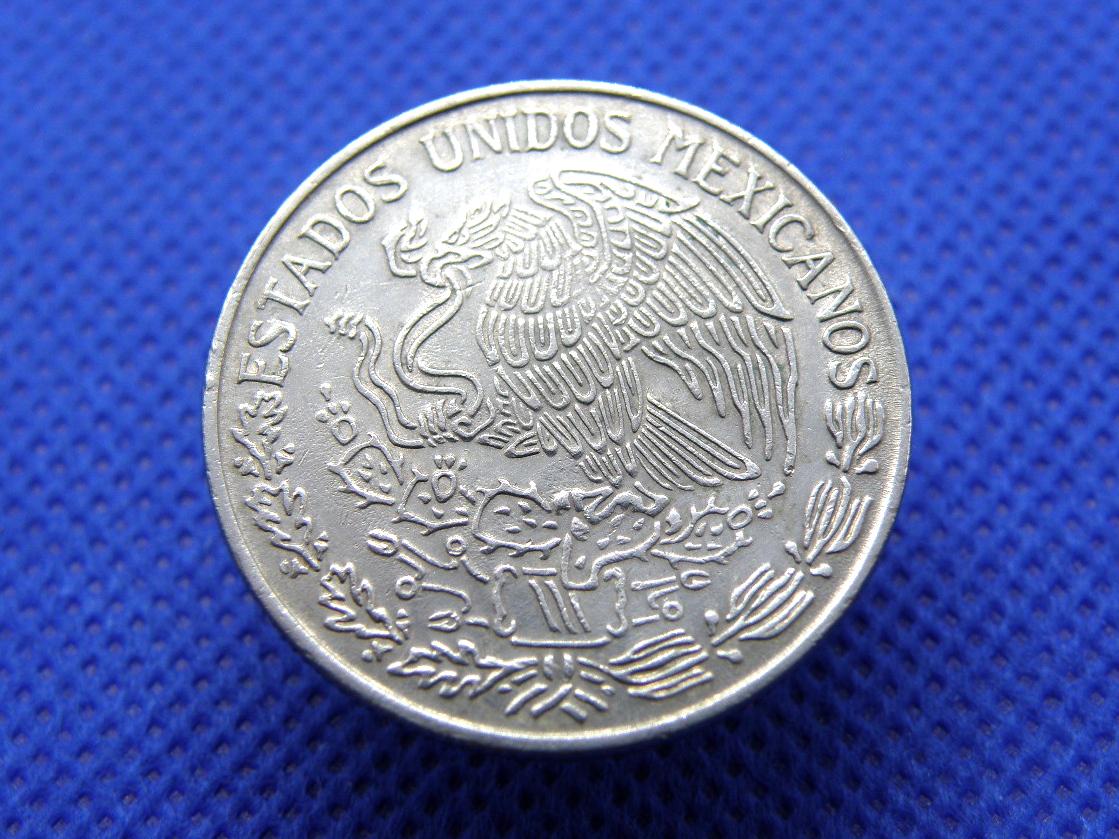 メキシコ 1976年 - 1ペソ硬貨 - 南米コイン - 詳細な肖像画 / ハゲタカ
