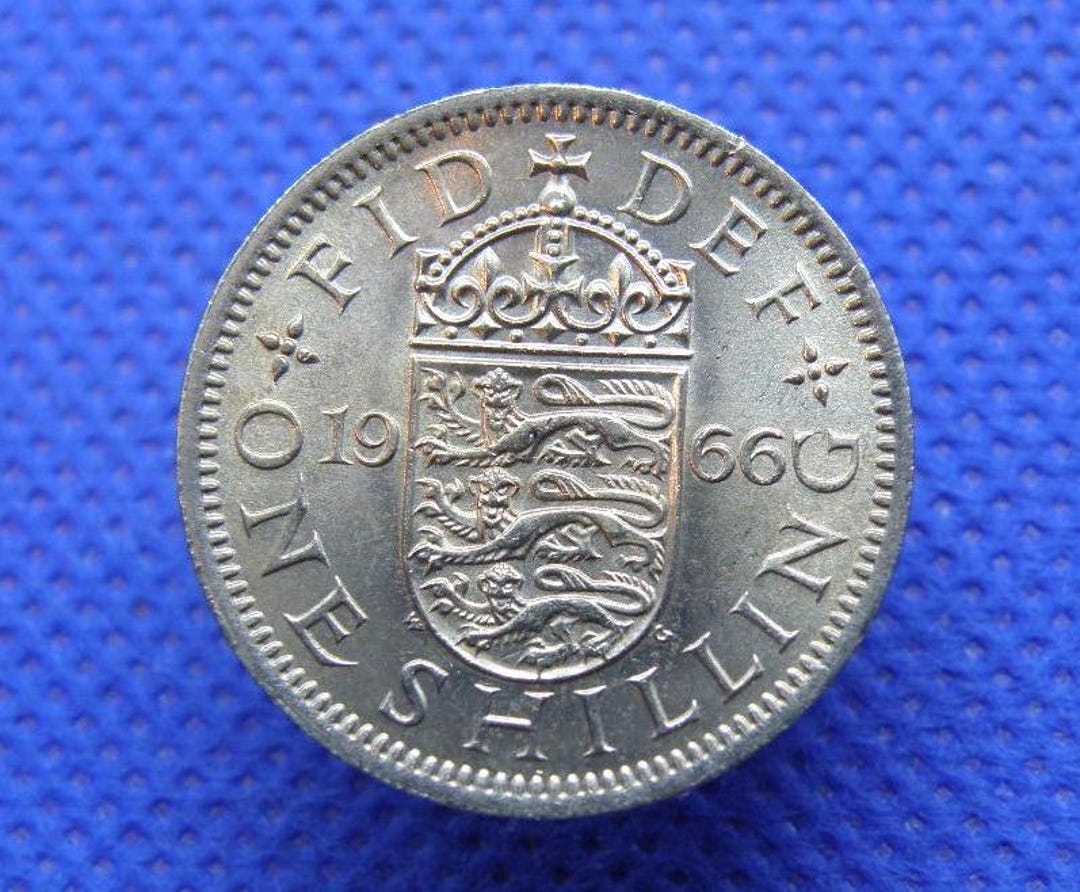 1966年 - 60歳誕生日記念シリング硬貨 - 英国デザイン - エリザベス2世