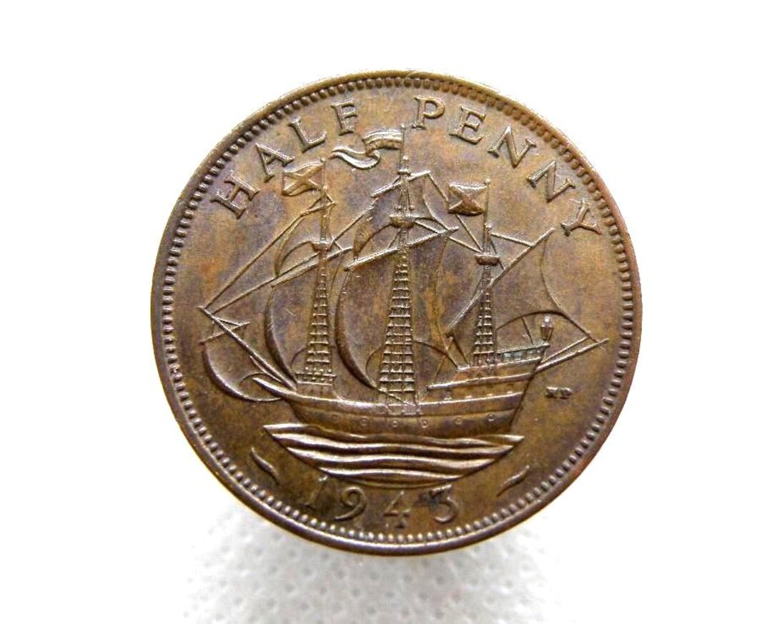 1943 HALFPENNY COIN - King George VI - British Bronze 1/2d Coin