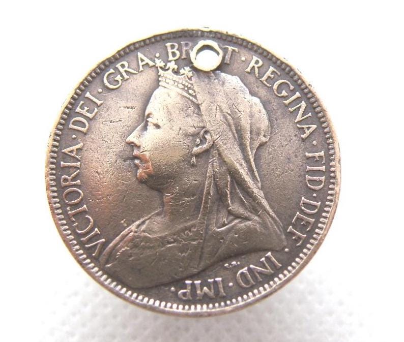 1901 HALFPENNY COIN - Victorian Bronze 1/2 Penny Coin - Queen