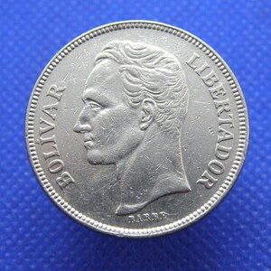 VENEZUELA 5 BOLIVARES COIN - 1973 - Simon Bolivar - Good Detail - South American 'Little Venice' Nickel Coin (OS01)