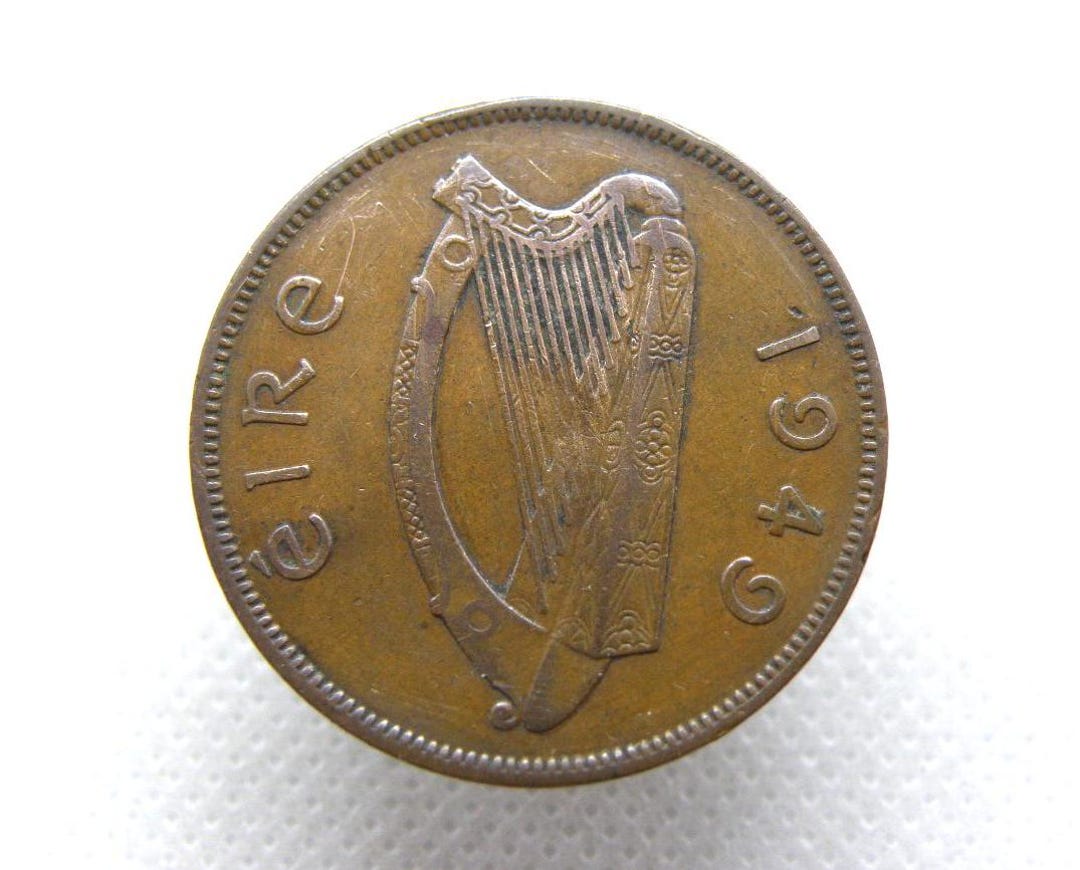 1949 IRELAND / EIRE PENNY Coin - Bronze 1d Coin - Hen & Chicks