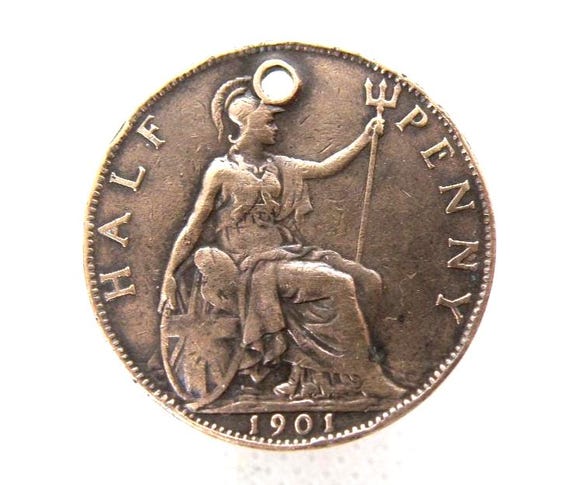 1901 HALFPENNY COIN - Victorian Bronze 1/2 Penny Coin - Queen