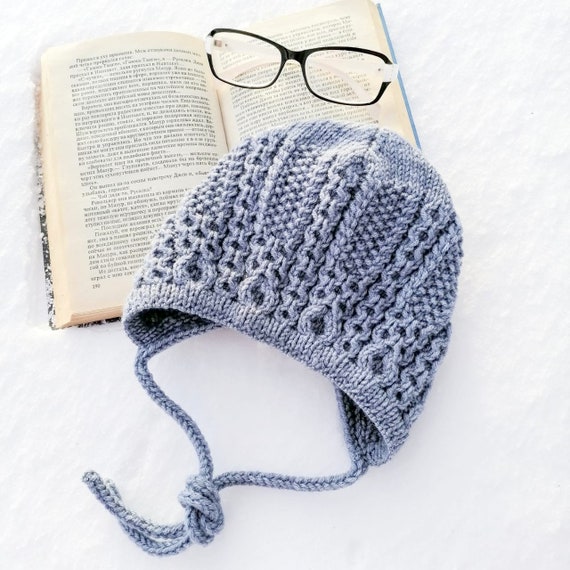 HOLIDAY CABLEKNIT BABY BONNET Hat Knitting Pattern, Baby Bonnet Knitting Pattern, Cute Hat