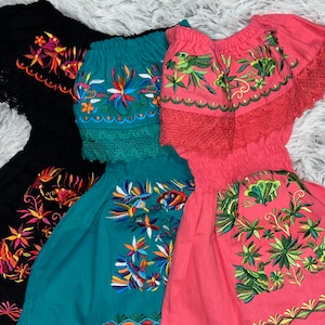 Cinco de Mayo Dress. Embroidered Mexican Dress. ~Kids traditional dress. ~Floral embroidered dress.