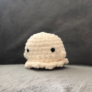 Oookley the Ghost (Amigurumi Ghost)