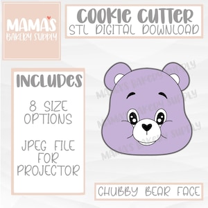 Puede incluir: Cortador de galletas morado en forma de cara de oso. El texto "COOKIE CUTTER" y "STL DIGITAL DOWNLOAD" está en la parte superior de la imagen. El texto "INCLUDES 8 SIZE OPTIONS JPEG FILE FOR PROJECTOR" está en el lado izquierdo de la imagen. El texto "CHUBBY BEAR FACE" está en la parte inferior de la imagen.
