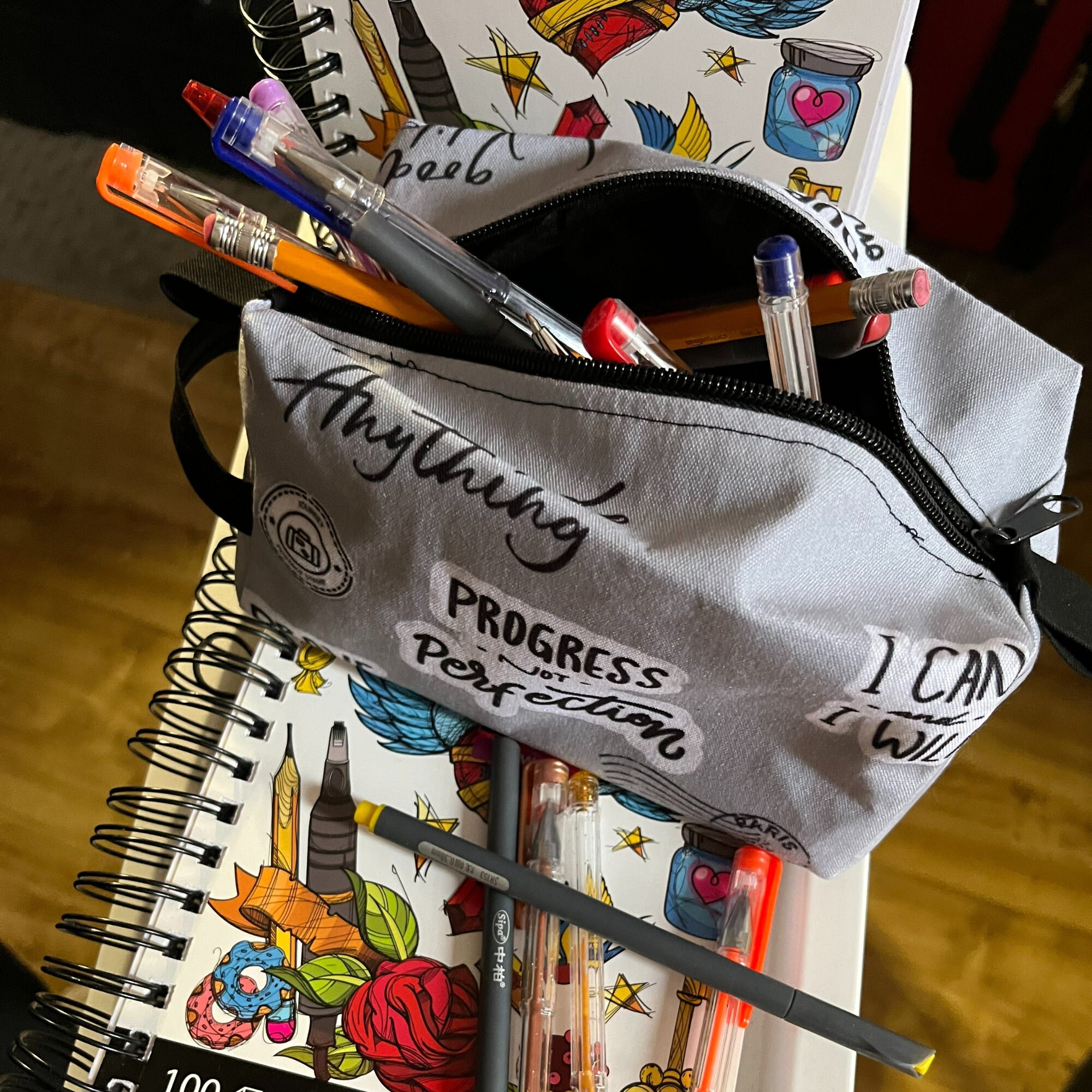 Motivational Quotes Toiletry Bag