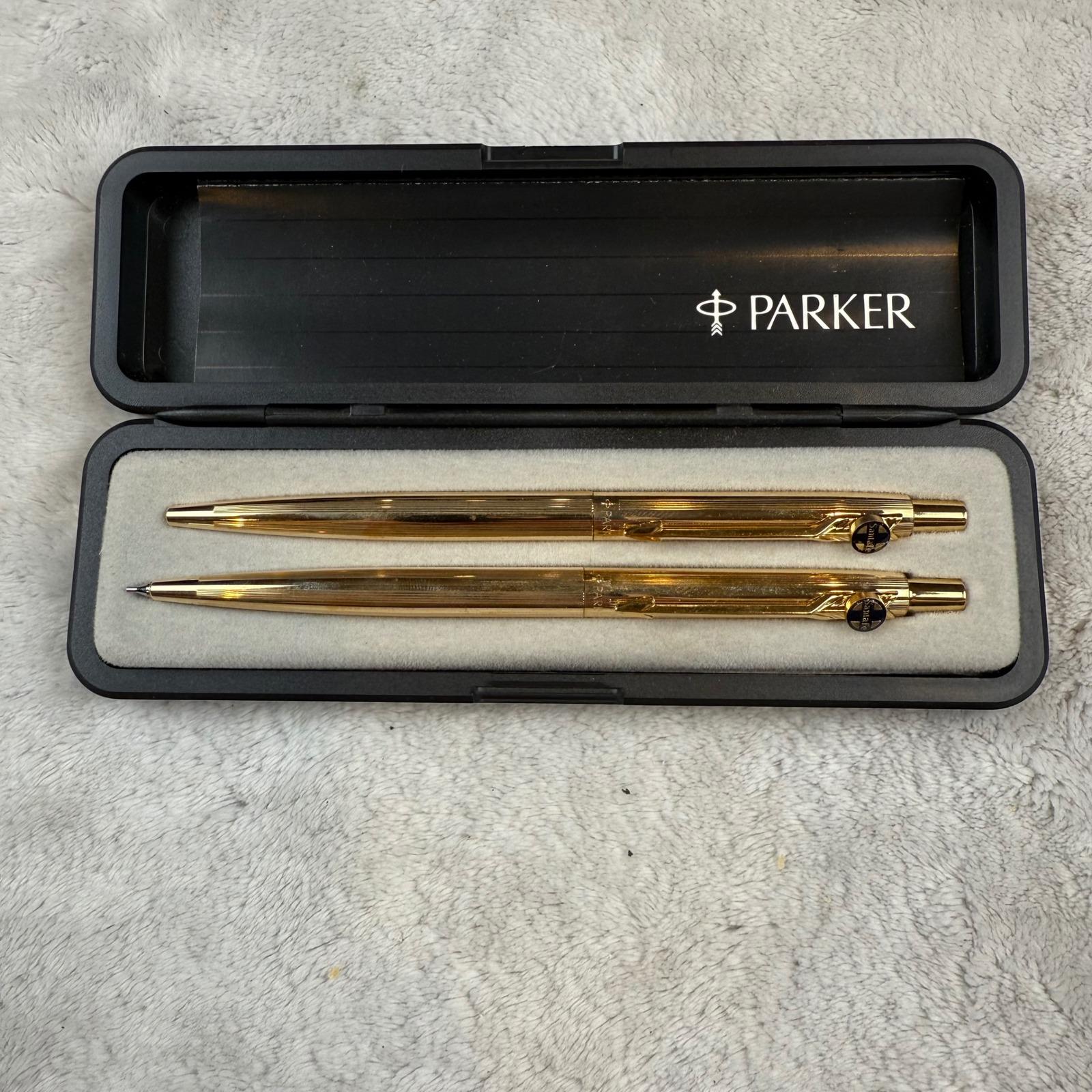 Parker insignia - Etsy 日本