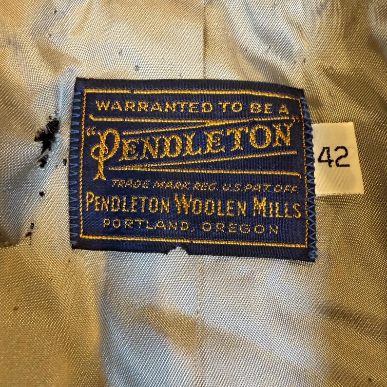Vintage Pendleton Wool Car Coat Mens 42 Tweed Gray Overcoat 3 Button image 3