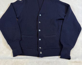 Towne and King Vintage Mens Navy Blue 100% Virgin Wool Cardigan Sweater Size 38