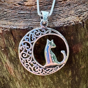 Celtic Knotwork Cat Pendant, Sterling Silver, Celtic Jewelry, Cat Jewelry, Pet Memorial Gift, Cat Necklace, Feline Pendant, Feline Necklace