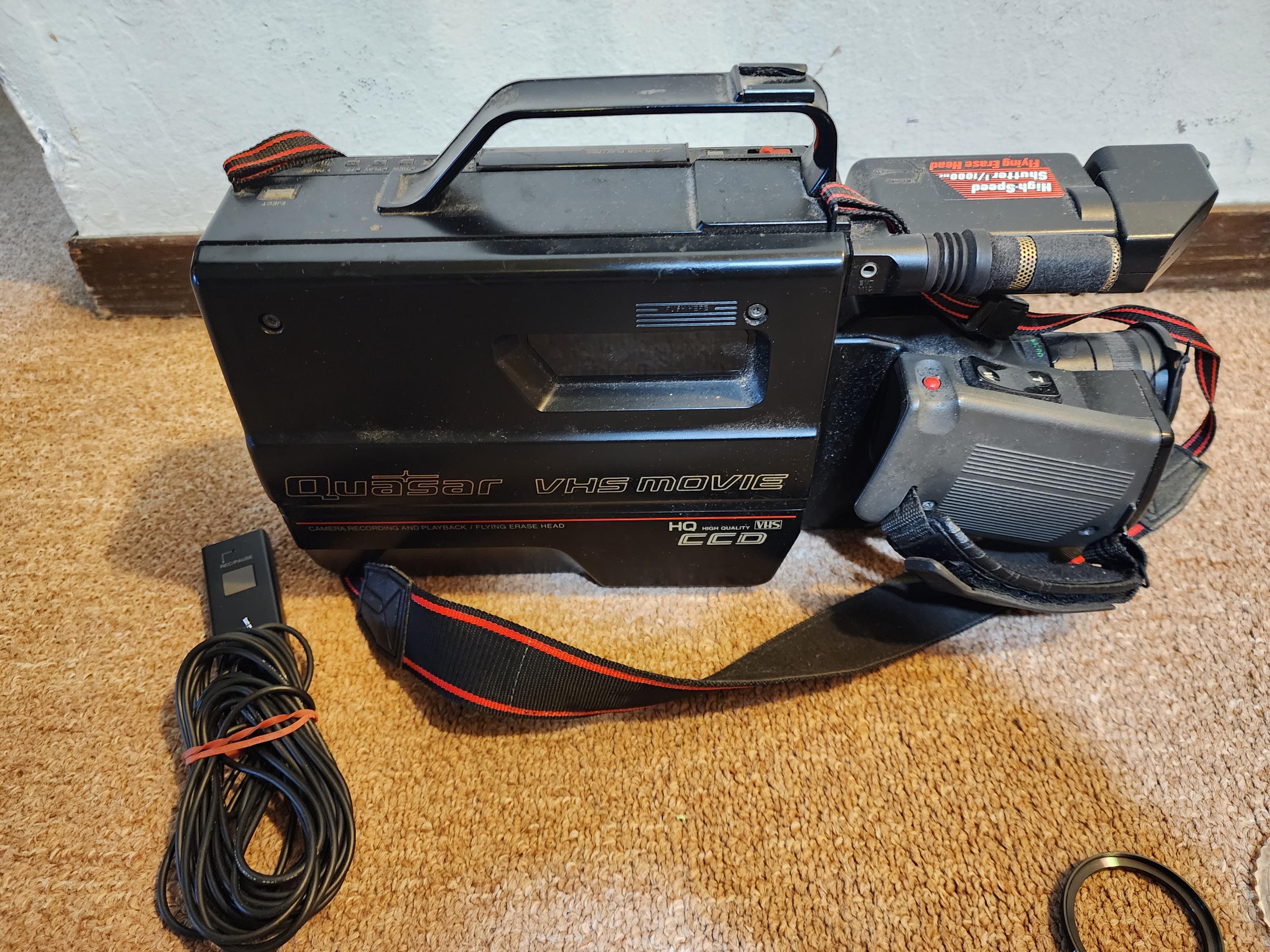 ビデオカメラMASTATS MOVLE Quasar VHS Camcorder VM-21 (1989) – Analog Video Camera, Vintage W