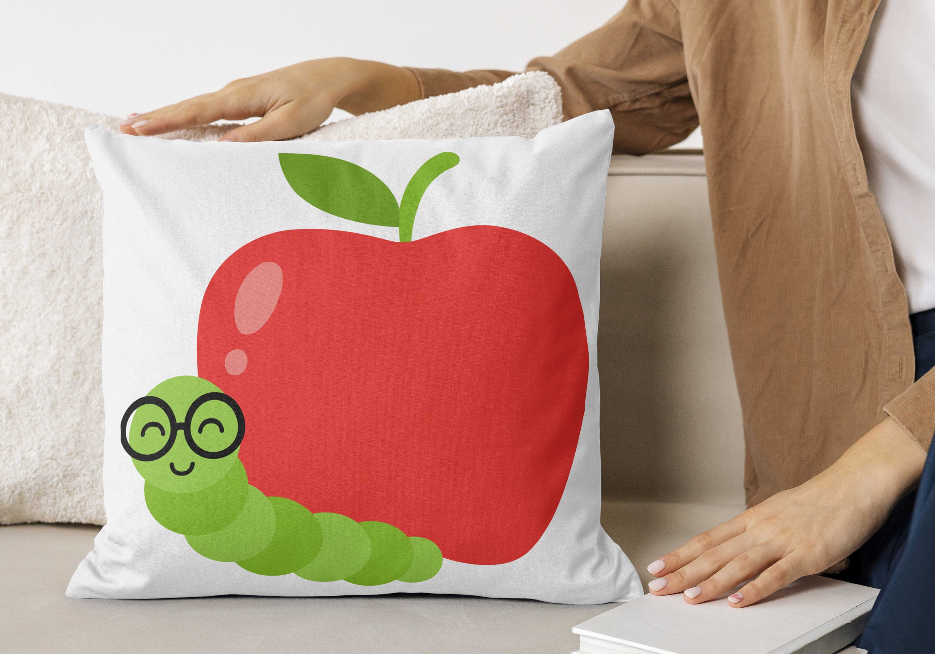 Bookworm Svg, Teacher Svg, Apple and Worm Svg, Apple Cricut, Back to