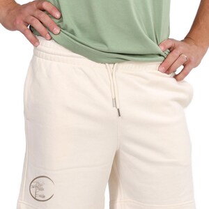 Jogger Shorts aus Biobaumwolle mit Logo - Motiv "Circle" Unisex in  Natural White