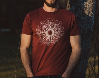 Organic t-shirt men made of organic cotton with WoodenIris tree motif for everyday leisure and outdoor organic cotton tree design shirt men