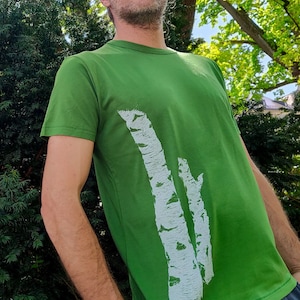 Biologisch heren-T-shirt van bamboeviscose en biologisch katoen met berkenstammotief voor alledaagse sporten en buitenshuis