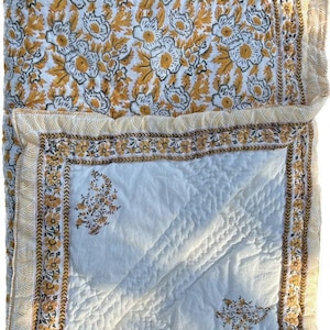 Indian quilt ,hand block print ,light weight, queen size,100% cotton, hand made, soft quilt, comforter, flower print, Kantha quilt self made
