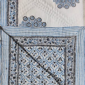Indian quilt ,hand block print ,light weight, queen size,100% cotton, hand made, soft quilt, comforter, flower print, Kantha quilt self made
