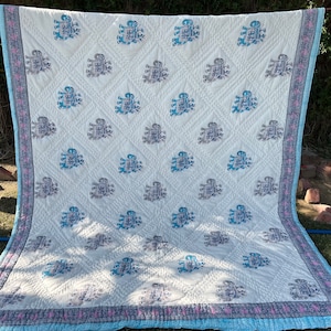 Indian quilt ,hand block print ,light weight, queen size,100% cotton, hand made, soft quilt, comforter, flower print, Kantha quilt self made