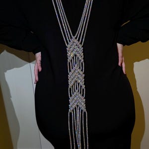 Silber Strass Makramee Halskette: Handgemachtes Party Accessoire
