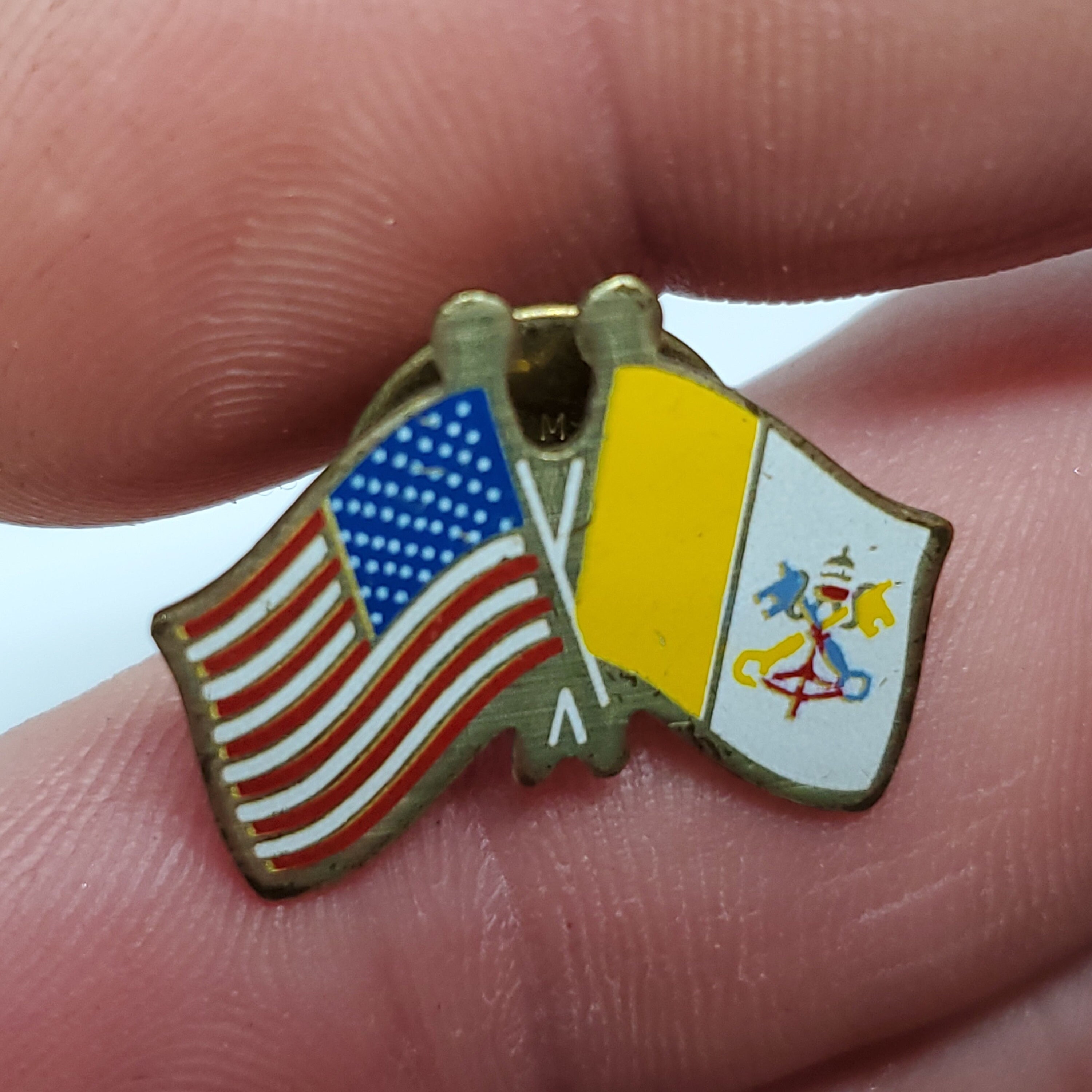 VINTAGE US & Vatican City Cross Flags Lapel Hat Pin Medal 1mrp47 - Etsy