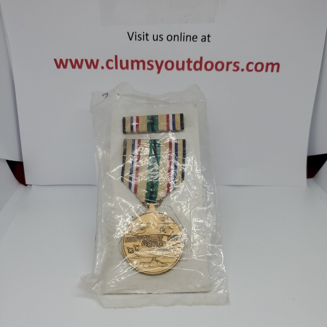 VINTAGE US Military Southwest Asia Service Lapel Pin Ribbon Box Set ...