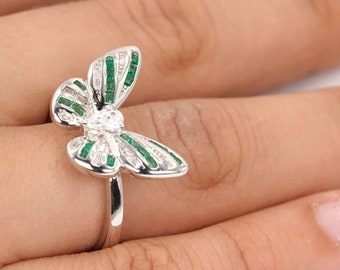 Exquisite Sterling Silver Butterfly Ring with Sparkling Simulated Emerald and Zircon Stones