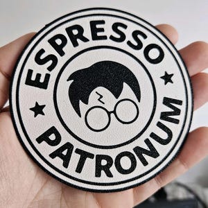 Set med 6 Patronum Espressounderlägg – Magiskt inspirerat kaffetillbehör, nördgåva för trollkarlsfans