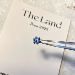 Stone Flower Labret,Internally Threaded Bezel Set CZ, Titanium, Ear stud,