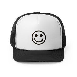 Smiley Face Trucker Cap, Fun Hats for Summer, Gifts for Him/Her, Casual Everyday Wear, Festival Accessories, Happy Style