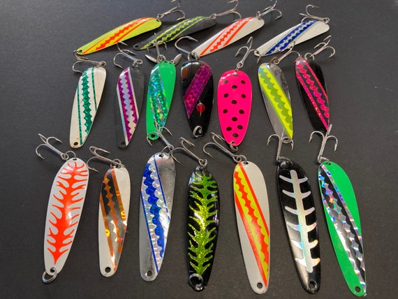 Fishing Tackle Lure Lot of Salmon or Walleye Trolling Spoons. Great Colors  for Down Rigging or Casting. 