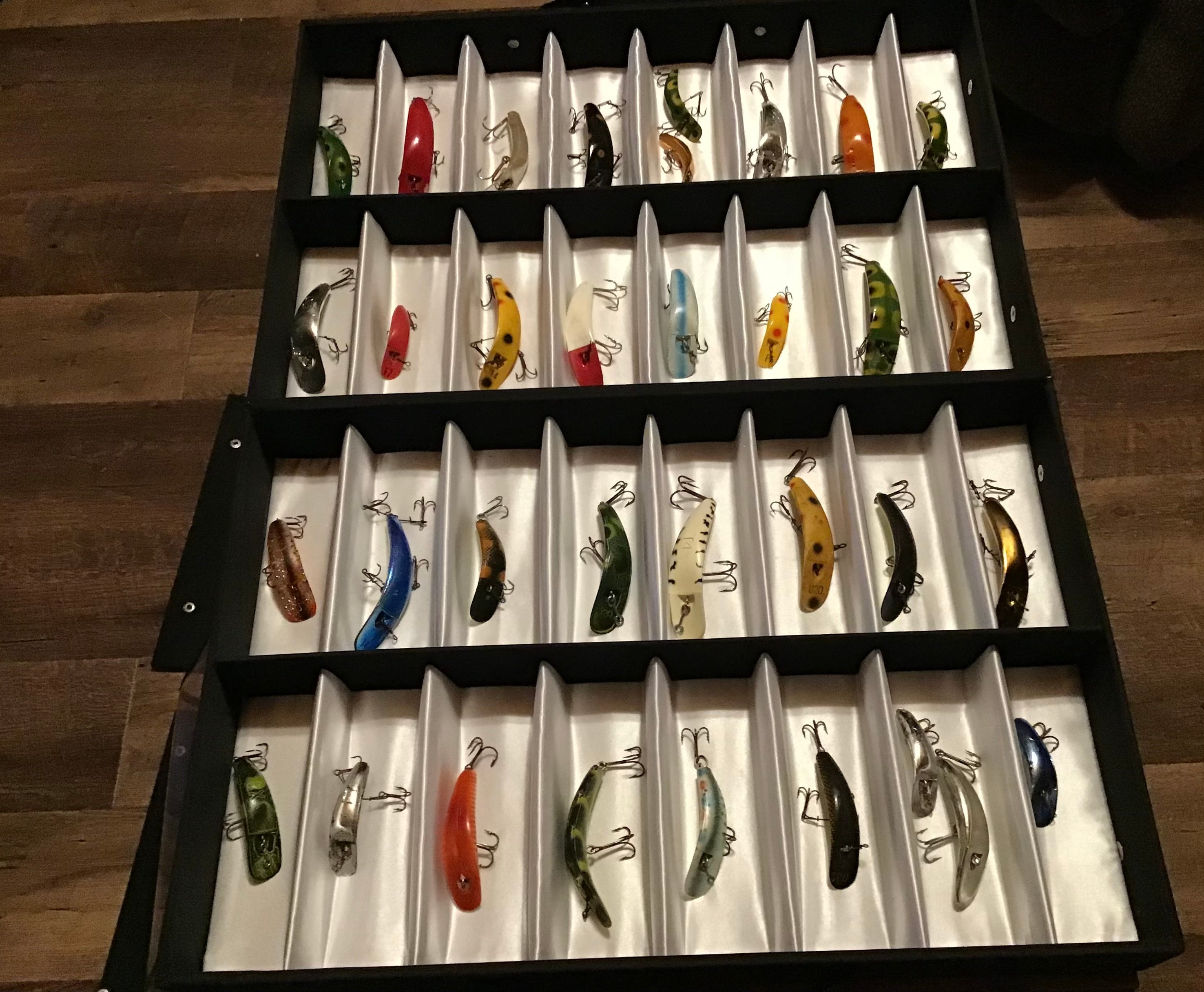 Display Case Wall Cabinet - Keychain Display Case, Fishing Lures Baits  Display Case, Pocket Watches Display Case - Oak Finish - Great for Living  Room