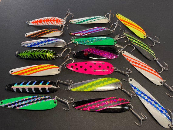 Fishing Tackle Lure Lot of Salmon or Walleye Trolling Spoons. Great Colors  for Down Rigging or Casting. 