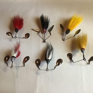 Vintage fishing lures. Lot of 6 old Shannon Twin Spin casting baits. Scarse tackle for the avid collector, a nice rare display, or as gift