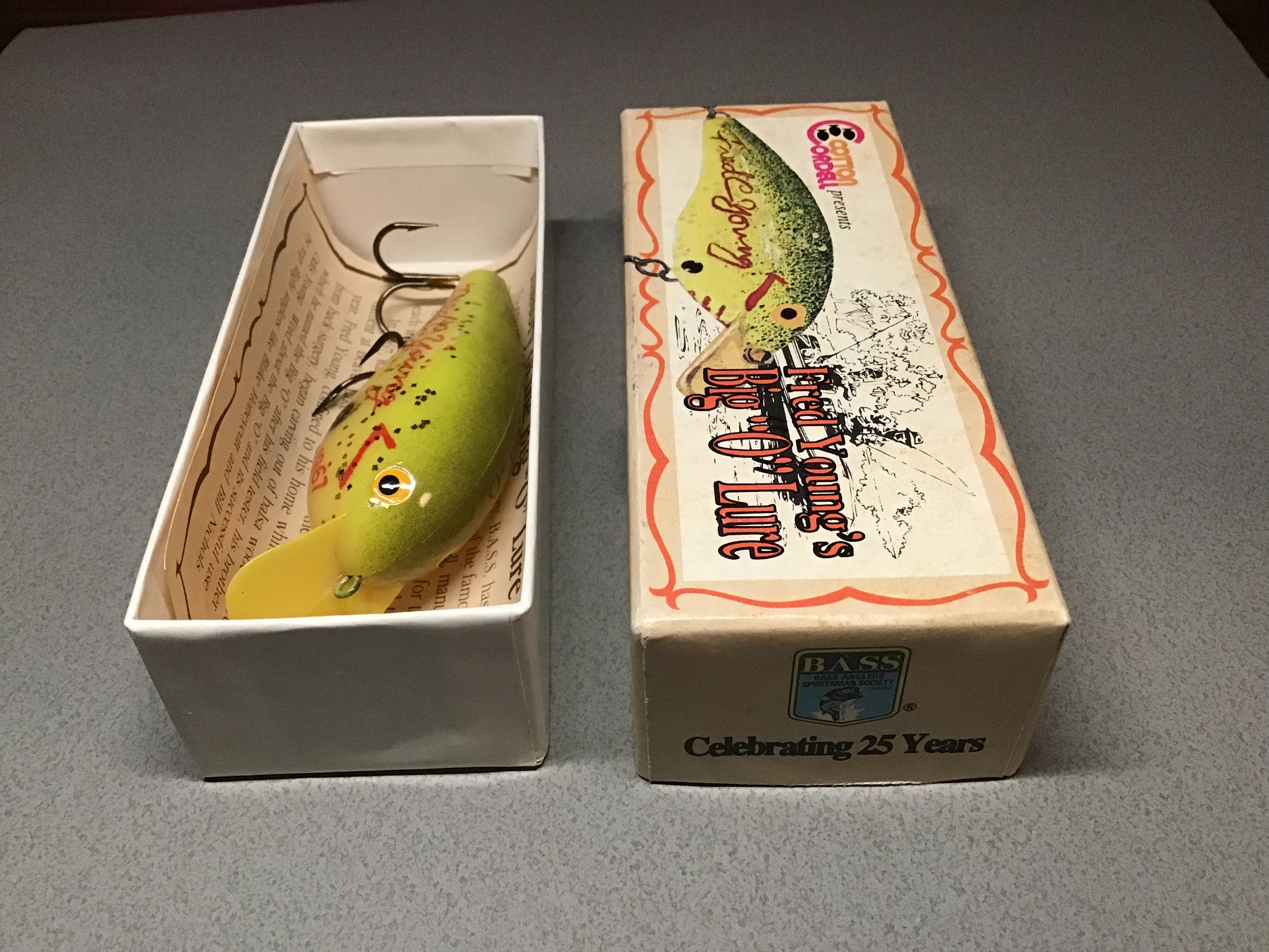 Collectible Cotton Cordell Fishing Lure. Vintage Tackle in Original Box  With Paper. Limited Edition 25 Yr Anniversary. Big O Lure. Mint 