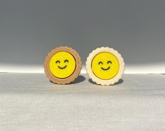 Smiley Äggtarte Fidget Klicker | Söt Dessertinspirerad Skrivbordsleksak Mekaniskt Tangentbord Stressavlastning 3D-utskriven ADHD Sensorisk Klick ASMR Kawaii