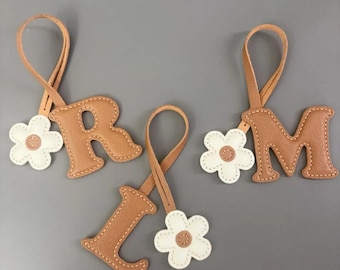 Leather Name Charm, Alphabet Bag Charm, Personalized Leather Keychain Gift with Name,alphabet charm,personalized Name Charm