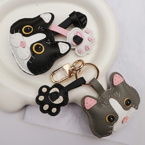 Personalized Leather cat Charm,leather bag charms,cat keychain,Leather Handbag and Purse Charm, Cute Cat Keychain,Cat Christmas gifts